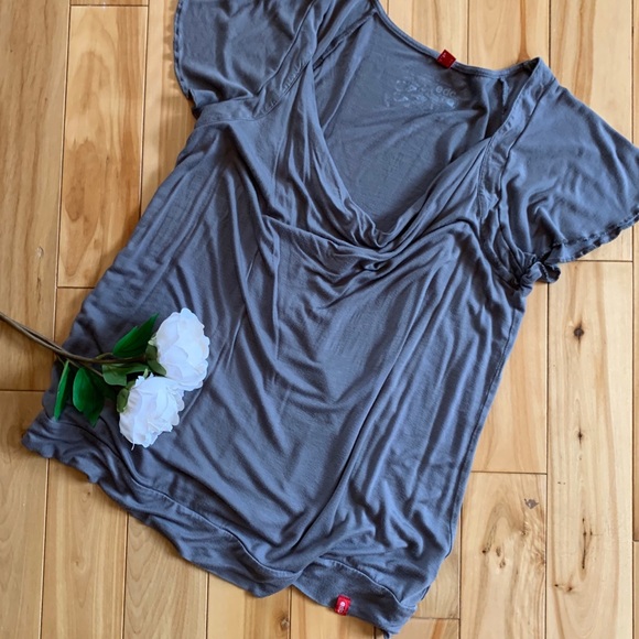 Flutter-sleeve, cowl neck tee - Picture 1 of 8